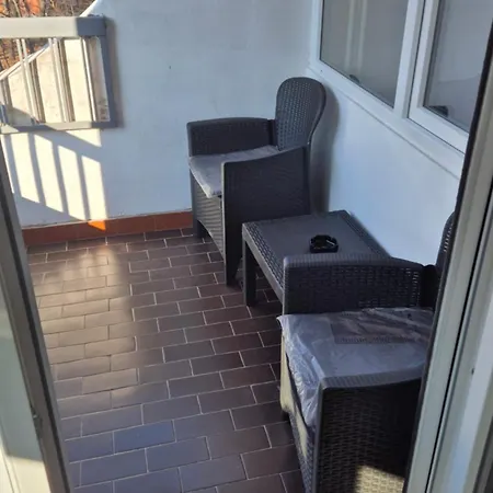 Two Sister * Belgrado